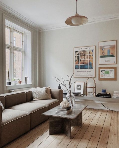 Sarah's Earthy and Calm Danish Apartment | my scandinavian home | Bloglovin’ Scandinavian Apartment Decor, Danish Apartment, Danish Living Room, Interior 2024, Vintage Scandinavian Furniture, Copenhagen Apartment, Scandinavian Home Interiors, My Scandinavian Home, Danish Interior