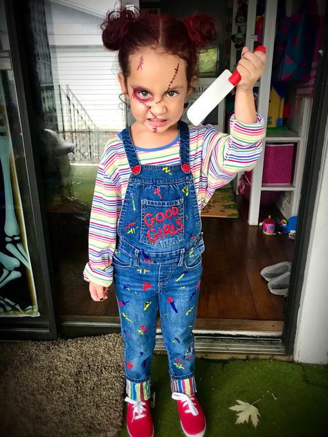 Chuckie Makeup For Kids, Chucky Family Halloween Costumes, Chucky Makeup For Kids, Diy Chucky Costume Kids, Chucky Hairstyles, Chucky Family Costume, Diy Chucky Costume Women, Chucky Girl Costume, Kids Chucky Costume