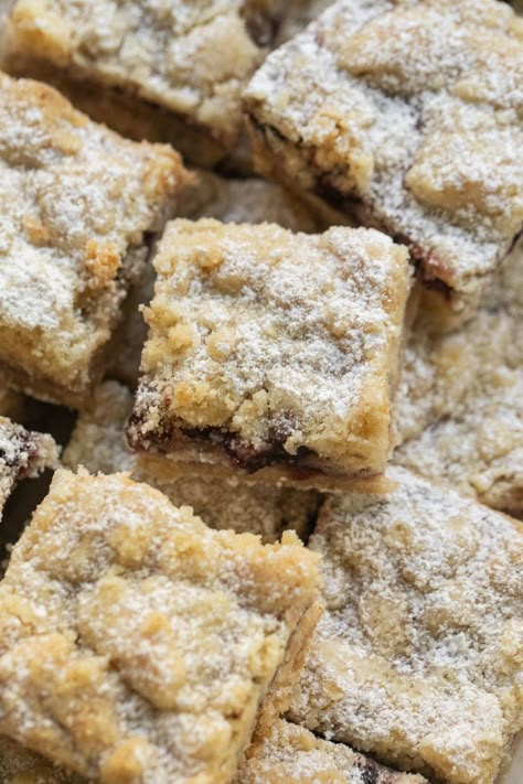 Simple Cookie Bar Recipes, Recipes With Shortbread Cookies, Shortbread Jam Bars, Quick Cookie Bar Recipes, Fruit Dessert Bars Recipes, Best Bar Desserts, Shortbread Bars With Jam, Thick Cookie Bars, Recipes With Shortbread Crust