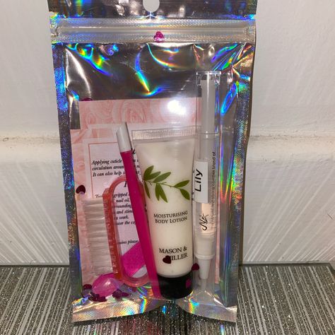 Nail Tech Aftercare, Nail Tech Retail Ideas, Nail Tech Client Gifts, Nail Care Kit Gift Ideas, Aftercare Nail Kits, Nail Care Gift Basket Ideas, Nail Care Package, After Care Nail Kits, Nail Care Goodie Bags