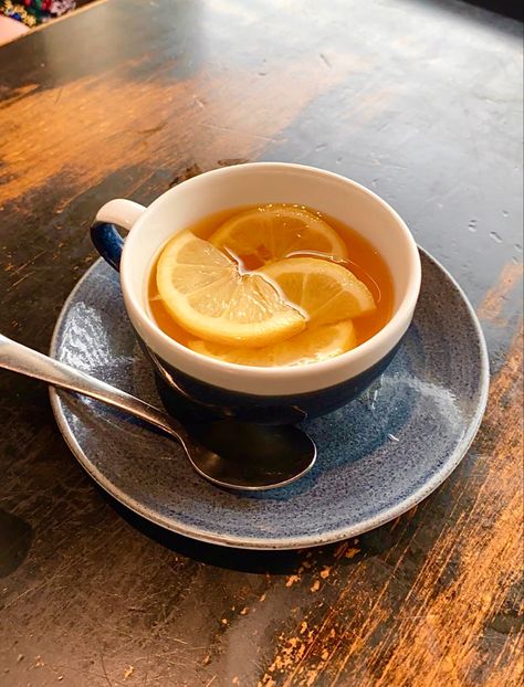 lemon ginger tea still life tea cup ceramic Still Life Reference Photos Tea Cup, Still Life Subjects, Coffee Cup Still Life Photography, Teacup Still Life Photography, Tea Cup Photo, Tea Still Life Photography, Teacup Photography, Tea Reference, Lemon Tea Cup