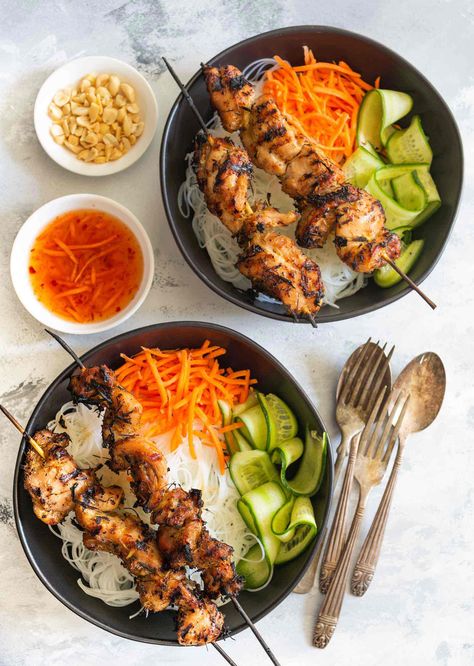 Vietnamese-Inspired Lemongrass Chicken Bowls | Table for Two Chicken Rice Noodle, Rice Noodle Bowls, Rice Noodle Bowl, Chicken Vermicelli, Chicken Rice Noodles, Noodle Bowls Recipes, Vermicelli Recipes, Lemongrass Chicken, Bo Bun