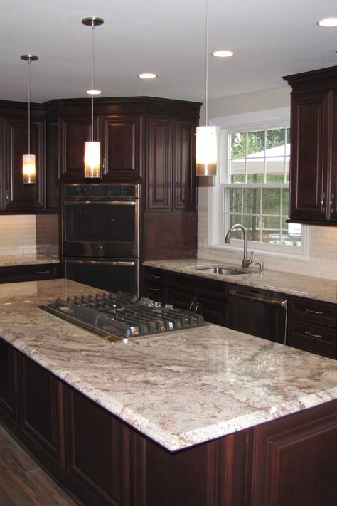 White Springs Granite, Dark Brown Kitchen, Brown Granite Countertops, Dark Brown Cabinets Kitchen, Dark Brown Cabinets, White Granite Countertops, Brown Kitchen Cabinets, Dark Wood Kitchens, Brown Cabinets