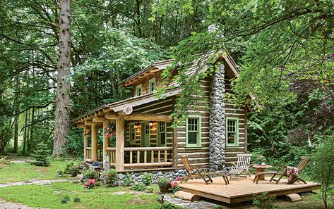 Design Case Mici, Log Cabin Siding, Tiny Cottages, Log Cabin Plans, Little Cabin In The Woods, Log Cabin Designs, Small Log Cabin, Cabin Floor Plans, Tiny Cabins