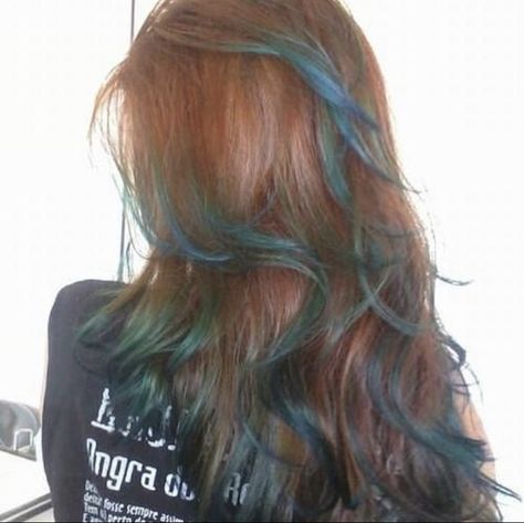 Underlights Hair, Blue Highlights, Pretty Hair Color, Hair Stylies, Hair Dye Colors, Dye My Hair, Hair Inspiration Color, Cut My Hair, Hair Inspo Color