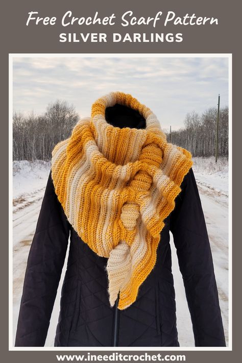 This is a very easy free crochet scarf pattern, designed by I Need It Crochet. It is a triangular keyhole scarf featuring the herringbone single crochet stitch. #freecrochetscarfpattern #crochetscarfpattern #crochetscarf #keyholescarf #trianglescarf Herringbone Single Crochet Stitch, Easy Crochet Triangle, Herringbone Single Crochet, Crochet Triangle Scarf Pattern, Crochet Triangle Pattern, Crochet Scarf Pattern Free Easy, Triangle Scarf Crochet Pattern, Free Crochet Scarf, Keyhole Scarf