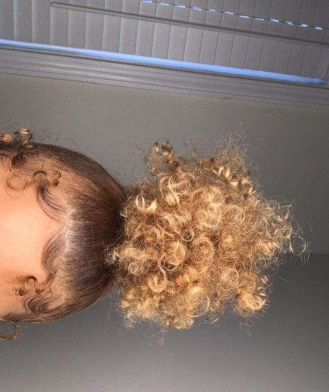 😬 Curly Natural Curls, Baby Girl Hairstyles Curly, Top Knot Bun, Knot Bun, Edges Hair, Curly Hair Updo, Dyed Natural Hair, Natural Hair Styles Easy, Hair Laid