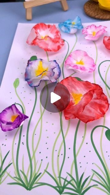 paper crafts creator on Instagram: "Have you learned how to make beautiful and creative children's paintings using paper towels? #parentchild #handicraft #kindergarten #handicraft #spring #handicraft #simple #flower #handicraft #springtheme #painting 
 paper craft  ideas" Flowers Art And Craft Preschool, Art With Paper Plates, How To Make Painting, Spring Art For Kids Preschool, Spring Art For Preschool, Plant Projects For Kids, Preschool Flower Crafts, Creative Art For Preschoolers, Flowers Crafts For Toddlers