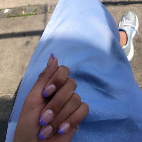 Manicure Aesthetic, Purple French, Nagellack Trends, Nails Purple, Breakfast At Tiffany's, Nagel Inspo, Beach Nails, Funky Nails, Fire Nails