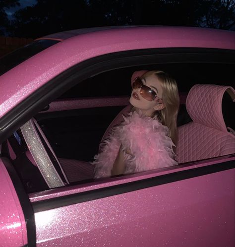 Pretty Pink Princess, Pink Y2k, Y2k Pink, 2000s Aesthetic, Pink Life, Boss Quotes, Pink Vibes, Pink Girly Things, Pink Car