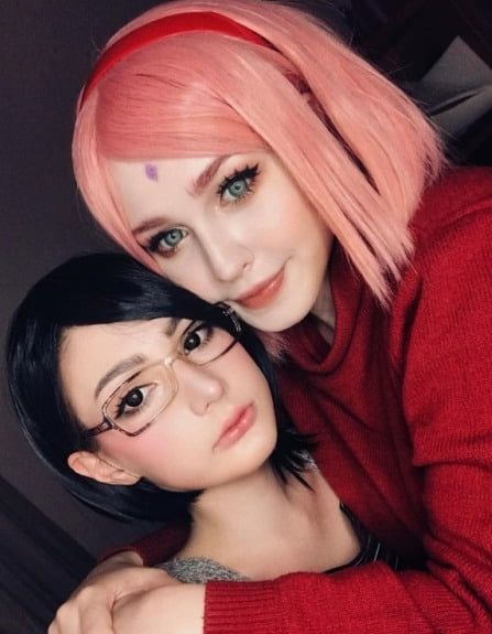 Mother daughter cosplay ho lee chit Cosplay Sakura, Sarada Cosplay, Sakura Haruno Cosplay, Belle Cosplay, Sakura Cosplay, Cosplay Naruto, Kostum Cosplay, Epic Cosplay, Kawaii Cosplay