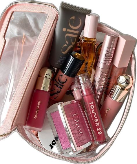 Makeup Bag Essentials, Smink Inspiration, Makeup Aesthetic, Makeup Needs, Fancy Makeup, Trendy Makeup, Makeup Room, Makeup Obsession, Pink Makeup