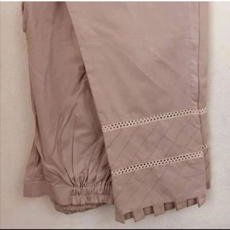 Latest Trousers Designs For Women, Simple Capri Design, Capri Trouser Designs Pakistani, Trouser Designs Pakistani, Simple Lace Dress, Capri Designs, Plazzo Designs, Shalwar Design, Women Trousers Design