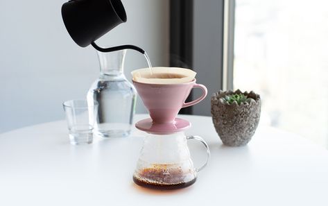 Espresso Machine Kitchen, Books Kids Room, Clever Coffee, Hario V60, Coffee Today, Coffee Server, Christmas Food Gifts, Swan Neck, Coffee Dripper