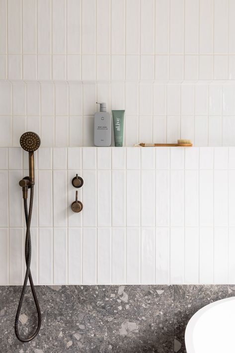 Bathroom Tile Pairing, Best Bathroom Tile Combinations, Light Bathroom Tiles, Big Tiles Bathroom, Bathroom Large Tiles, White Bathroom Fixtures, Textured Tiles Bathroom, Tile Combinations Bathroom, Antique Brass Bathroom Fixtures