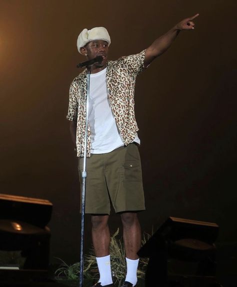 Tyler The Creator Festival Outfits, Tyler The Creator Coachella Outfit, Tyler The Creator Coachella, Tyler Creator Outfits, Tyler The Creator Ushanka, Taylor The Creator Outfit, Camp Flog Gnaw Outfits Men, Tyler The Creator Outfits Ideas, Tyler The Creator Fits