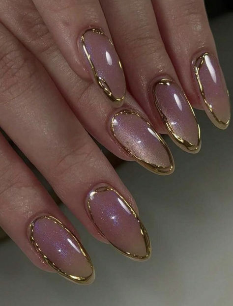 Cream Nail Art, Nails With Pink, Intricate Artwork, Summer Nail Designs, Chrome Nails Designs, Bright Summer Nails, Romantic Nails, Gelish Nails, Classy Acrylic Nails