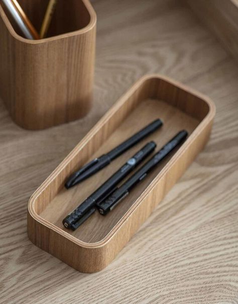 Some pens or pencils are just too special for your everyday pen pot. Those received as gifts or favourites for letter writing or drawing can be stored on show in the Brushfield Pen Tray. Its clean  curved design will sit perfectly on any desk. Crafted in Ash.  To clean simply wipe with a damp cloth. Desk Minimal, Wood Organizer, Black Pens, Shop Shelving, Garden Trading, Recycled Glass Vases, Cnc Ideas, Pen Tray, Cnc Furniture