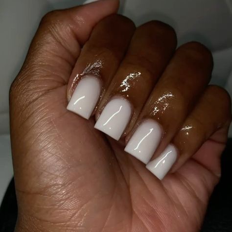 Acrylic Nails Ideas Short Square White, Short Marshmallow Nails, Short White Acrylic Nail Designs, All White Square Nails, Nutty White Nails, Nails Short Acrylic White, Short Cute Nails White, White Short Acrylic Nails With Design, White Shorts Nails