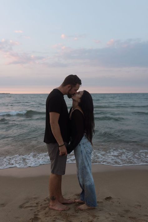 Engagement Photos Chicago, Chicago Beach, Chicago Engagement Photos, Chicago Engagement, Couple Picture Poses, Downtown Chicago, Blue Hour, Cute Couple Pictures, Engagement Photo