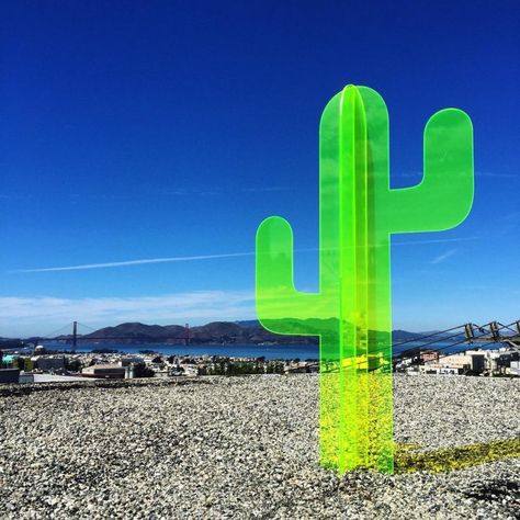 Fluorescent Cacti and Leaf Sculptures by Nobel Truong | Colossal Cactus Installation, Cactus Sculpture, Bauhaus Architecture, Acrylic Sculpture, Senior Ideas, Colossal Art, Inspiring Art, Outdoor Sculpture, Photography Gallery