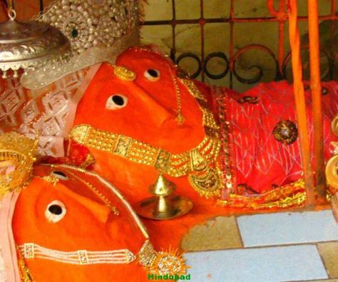 hinglaj mata temple pakistan Hinglaj Mata, Gujarati Photo, Hanuman Murti, God Venkateswara Images Hd Wallpaper, Devi Images Hd, Red Background Images, Shakti Goddess, Durga Images, Hindu Dharma