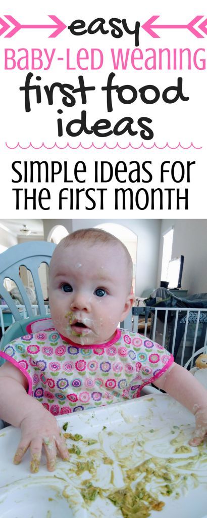 These simple, minimal-prep, baby-led weaning first food ideas are perfect for teaching a 6 month old how to eat! You can't go wrong with simple baby-led weaning first foods such as banana, avocado, and yogurt. Baby Led Weaning First Foods, Weaning Foods, First Foods, Baby Led Weaning Recipes, Baby First Foods, Newborn Hacks, Baby Weaning, Homemade Baby Foods, Baby Stage