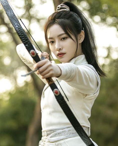 Archer Pose, Archery Poses, Female Action Poses, Woman Archer, Kiki Xu, Bow Pose, 귀여운 음식 그림, Most Paused Movie Scenes, Warrior Pose