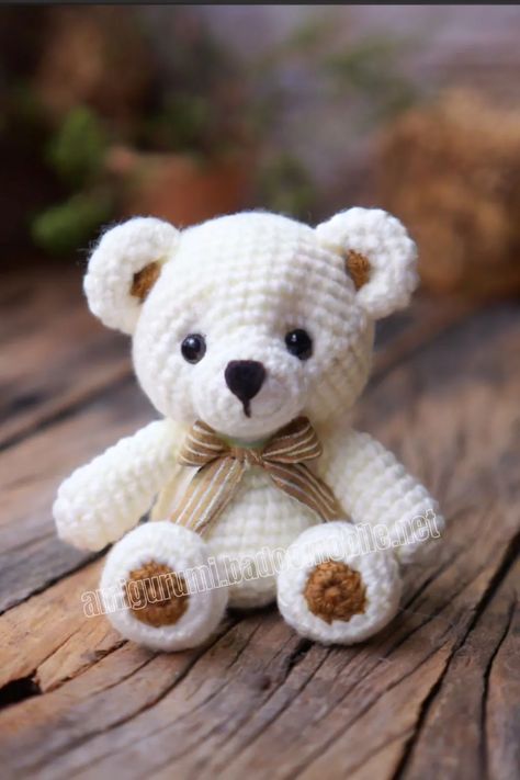 Amigurumi Yui The Bear Free Pattern-1 12 Whimsical Amigurumi, Toys Quotes, Crocheted Teddy Bear, Crochet Teddy Bear Pattern Free, Teddy Bear Patterns Free, Teddy Bear Knitting Pattern, Bear Patterns Free, Crochet Bear Patterns, Crochet Toys Free