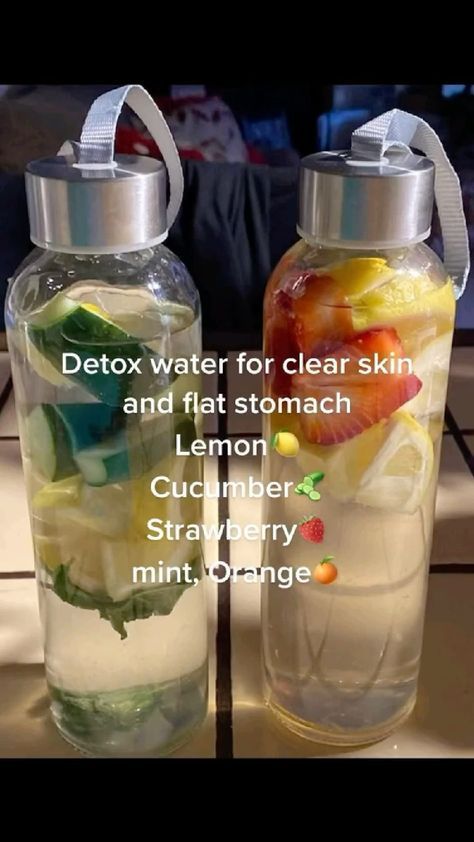 Healthy Water Recipes, Detox Water For Clear Skin, Healthy Meal Replacement, Detox Water Recipe, Healthy Water Drinks, 21 Day Smoothie Diet, Smoothie Drink Recipes, Detox Water Recipes, Healthy Water