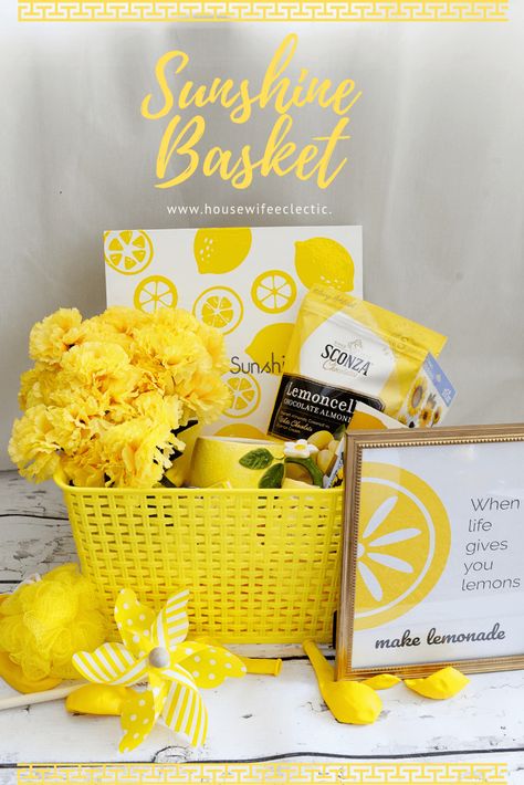 Sunshine Basket with free printables - Housewife Eclectic Yellow Gifts Basket, Sunshine Basket, Basket Of Sunshine, Sunshine Care Package, Sunshine Box, Diy Kids Room Decor, Create Your Own Sunshine, Room Decor Crafts, Shower Puff