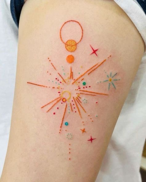 Button Tattoo, Whimsical Tattoos, Colorful Tattoos, Bauch Tattoos, Waist Tattoos, Uv Tattoo, Funky Tattoos, Cute Little Tattoos, Tatuaje A Color