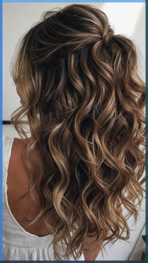 Brown Hair With Highlights Wedding Hair, Curled Hair Styles For Weddings, Curled Hair For Bridesmaid, Curled Hair Bridesmaid Styles, Long Wavy Curls Hairstyles, Bridal Hair Fall Wedding, Homecoming Hairstyles Hair Down, Bridesmaid Wavy Hairstyles, Bridesmaid Hairstyles With Strapless Dress