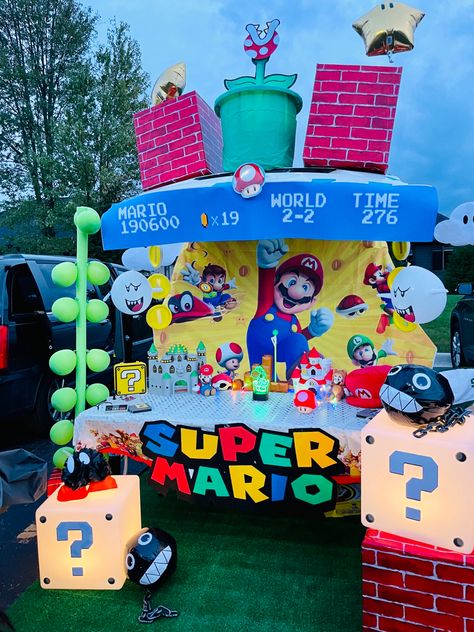 Mario Kart Golf Cart Decor, Super Mario Golf Cart, Mario Halloween Trunk Or Treat, Mario Truck Or Treat, Mario Parade Float Ideas, Trunk Or Treat Super Mario Theme, Super Mario Parade Float, Super Mario Bros Parade Float, Mario Golf Cart Decorations