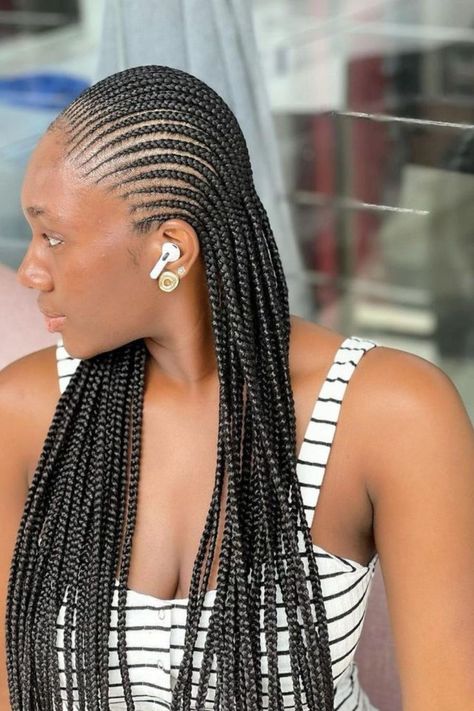 Straight-Back Cornrows Straight Back Styles For Black Women, Straight Back With Braids At The Back, Straight Cornrows Braids, Braids Going To The Back, Braids Straight Back, Straight Back Styles, Straight Back Hairstyles, All Back Hairstyle, Straight Up Hairstyles