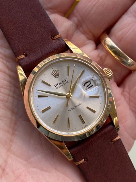 Rolex 1970s Oysterdate Precision Gold Mechani Gold Watch Leather Strap Mens, Mens Gold Watches, Vintage Watches For Sale, Rolex Wrist Watch, Mens Watch Brands, Stylish Watches Men, Trendy Watches, Brown Watches, Premium Watches