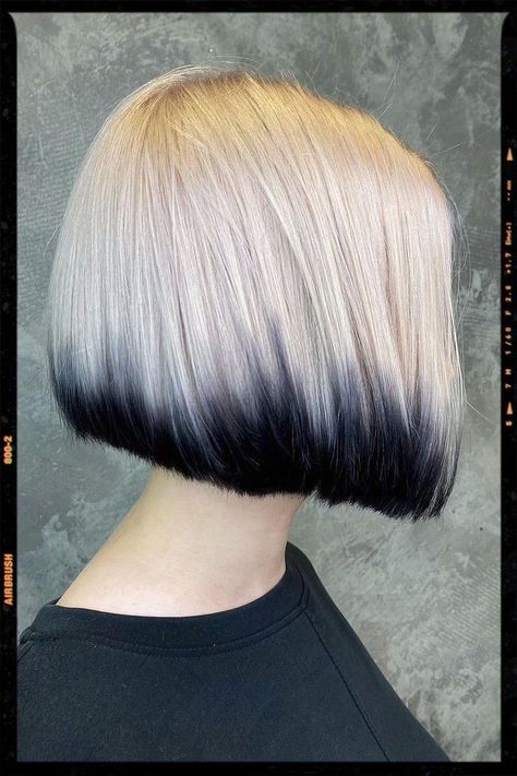 Black Hair Blonde Tips, Black To Blonde Hair, Pixie Haircut Curly, Color Block Hair, Haircuts Undercut, Two Toned Hair, Short White Hair, Dip Dye Hair, Kadeřnické Trendy