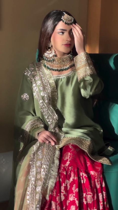 Simple Dress Casual, Punjabi Fashion, Designer Punjabi Suits, Latest Bridal Dresses, Latest Dress Design, Pakistani Dresses Casual, Pakistani Fancy Dresses, Beautiful Pakistani Dresses, Salwar Kamiz