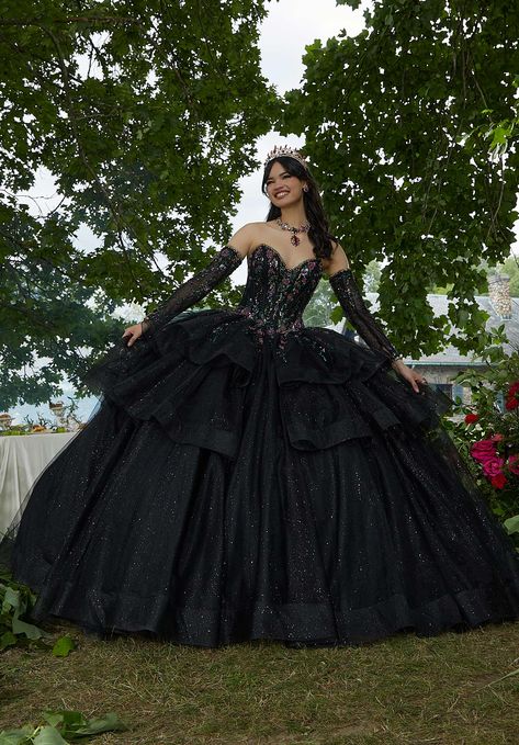 Black Quince Dress, Black Quince Dresses, Black Quinceanera Dresses, Quinceanera Themes Dresses, Black Ball Gown, Pretty Quinceanera Dresses, Quince Dress, Dresses Quinceanera, Mori Lee