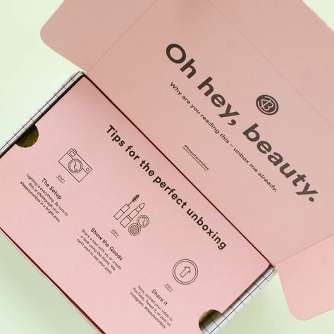 Ecommerce Packaging, Packaging Ideas Business, Cosmetic Packaging Design, Small Business Packaging Ideas, Clothing Packaging, Skincare Packaging, 카드 디자인, Small Business Packaging, Box Packaging Design