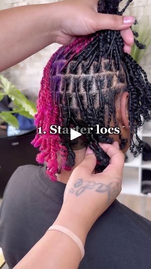 11K views · 1.5K reactions | What stage are you in?! Comment ⬇️

“🌱The Stages of locs are:

1.Starter Locs: This stage begins when you first
start your loc journey, and your hair is typically in the process of locking. 1-3 months loc’d

2. Budding Locs: In this stage of loc formation is when the hair begins to frizz up and twist together to create the foundation of the loc. 3-6months loc’d

3. Teenage Locs: Locs in this stage are maturing and becoming more defined, though they may still be a bit fuzzy. 6months-1/2yrs

4. Mature Locs: At this stage, your locs are fully formed, strong, and well-defined with a strong system. 
2yrs+ loc’d

🌱Be mindful that everyone’s loc journey is unique; some may take longer, while others may progress more quickly.”

🎥: @theanjaneeway (STYLIST SPOTLIGHT) Starter Loc Size Chart, Stages Of Locs, Budding Locs, Short Locs Hairstyles Starter, Starter Locs, Loc Journey, D 2, Locs, 3 Months