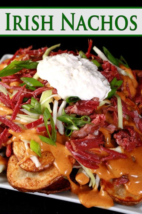 Irish Nachos Irish Nachos Recipe, Irish Nachos, Baked Potato Slices, Breakfast Nachos, Potato Nachos, Baked Onions, Irish Dishes, Sandwich Sides, Prep Meals