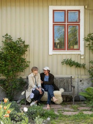 Swedish House Design, Decor Home Bathroom, Pole Barn Loft Ideas, Swedish Summer House, Swedish Houses, Swedish Wallpaper, Swedish Farmhouse, Swedish Interior Design, Swedish Kitchen