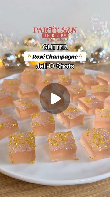 Edible Glitter Jello Shots, Champagne Jello Shots, Rosé Champagne, Jell O Shots, Rose Champagne, Jell O, Glitter Roses, Jello Shots, Edible Glitter