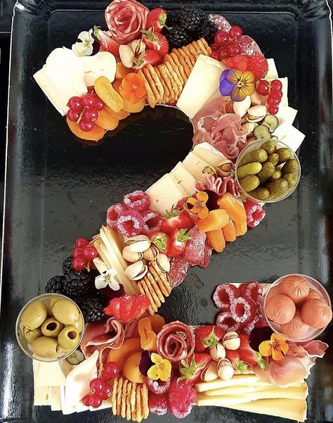 Party Food Trays, Grazing Food, Twodles Birthday, 25th Birthday Parties, 50th Wedding Anniversary Party, Charcuterie Inspiration, Charcuterie Platter, Party Trays, Charcuterie Recipes