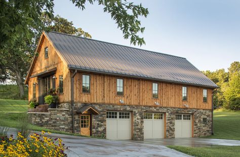 Barn Home with stone around the 3 car garage.   Sand Creek Post & Beam Wood Barn & Barn Home Kits Sand Creek Post And Beam, Pole Barn House, Barn House Kits, Timber Frame Barn, Barn Living, Country Barns, Pole Barns, Barn Garage, Country Barn