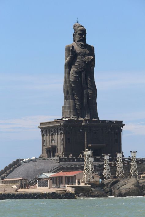 Land's end Kanyakumari, India Kanyakumari Photography Poses, Kanyakumari Aesthetic, Kanyakumari Photography, Restaurant Artwork, Artwork Reference, Aesthetic View, Kanyakumari, Galaxies Wallpaper, Gorgeous Doors