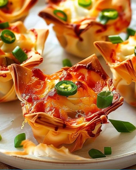 Grandma’s Recipes yummy�� | 🌶️ Jalapeño Popper Wonton Cups 🌶️ | Facebook Jalapeno Wonton Poppers, Crispy Wonton, Wonton Cups, Recipes Yummy, Wontons, Jalapeno Poppers, Super Easy