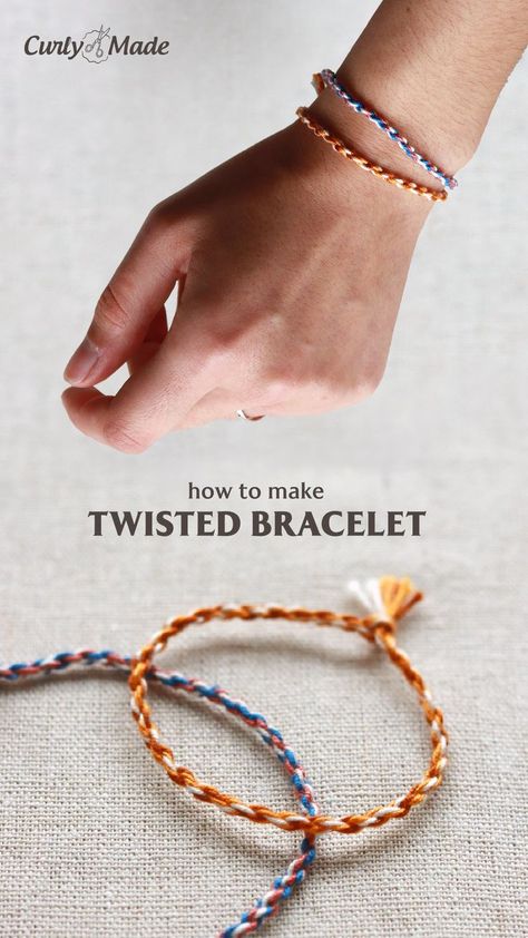 Braided Bracelet Tutorial, Bracelet Making Tutorial, Pola Macrame, Diy Bracelets With String, Cool Friendship Bracelets, Friendship Bracelets Easy, Diy Friendship Bracelets Tutorial, Braided Bracelet Diy, Ankle Bracelets Diy