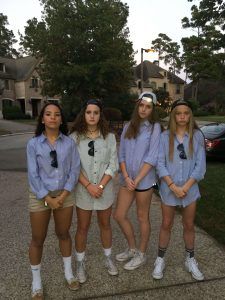 Frat Girls Halloween Costume360a4922021419bef927a290107c45 List Of Halloween Costumes, Last Minute Kostüm, Original Halloween Costumes, Girl Group Halloween Costumes, Diy Group Halloween Costumes, Best Group Halloween Costumes, Halloween Costumes For Work, Cute Group Halloween Costumes, Halloween Costumes For Teens Girls